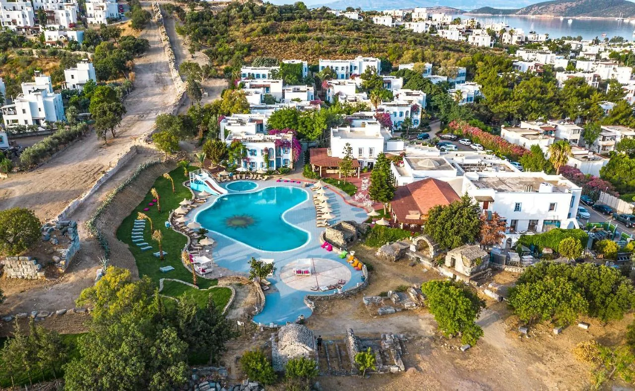 Historical Museum Resort Bodrum 2*,